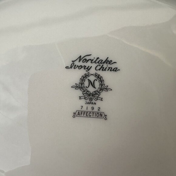 Noritake Affection Oval Serving Bowl 10” Ivory Floral Silver Trim Vintage 7192 - Picture 7 of 10